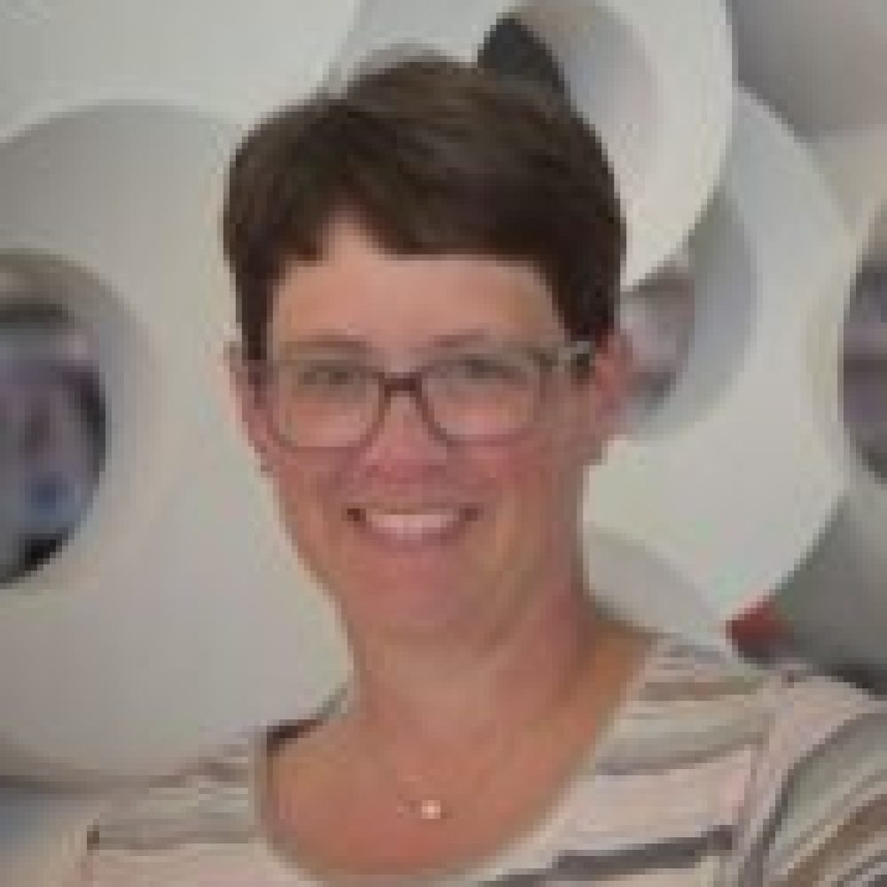 thumbnail_Arnold Headshot 1